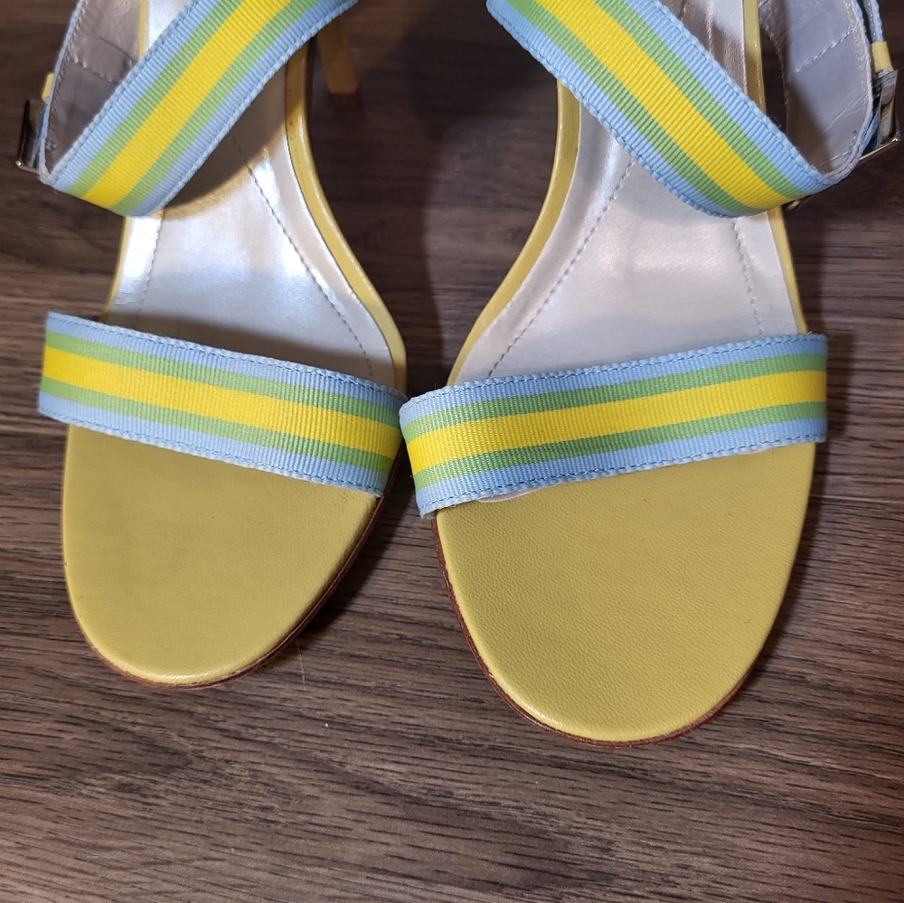 BCBGirls Bizarre Women's 8.5 Summer Stripes slip on Buckle sandal Heels Leather - Picture 5 of 13